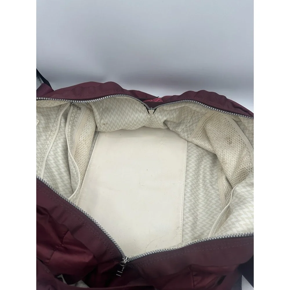 LULULEMON Gym To Win Maroon Duffel Bag Yoga Gym Workout Travel Weekender